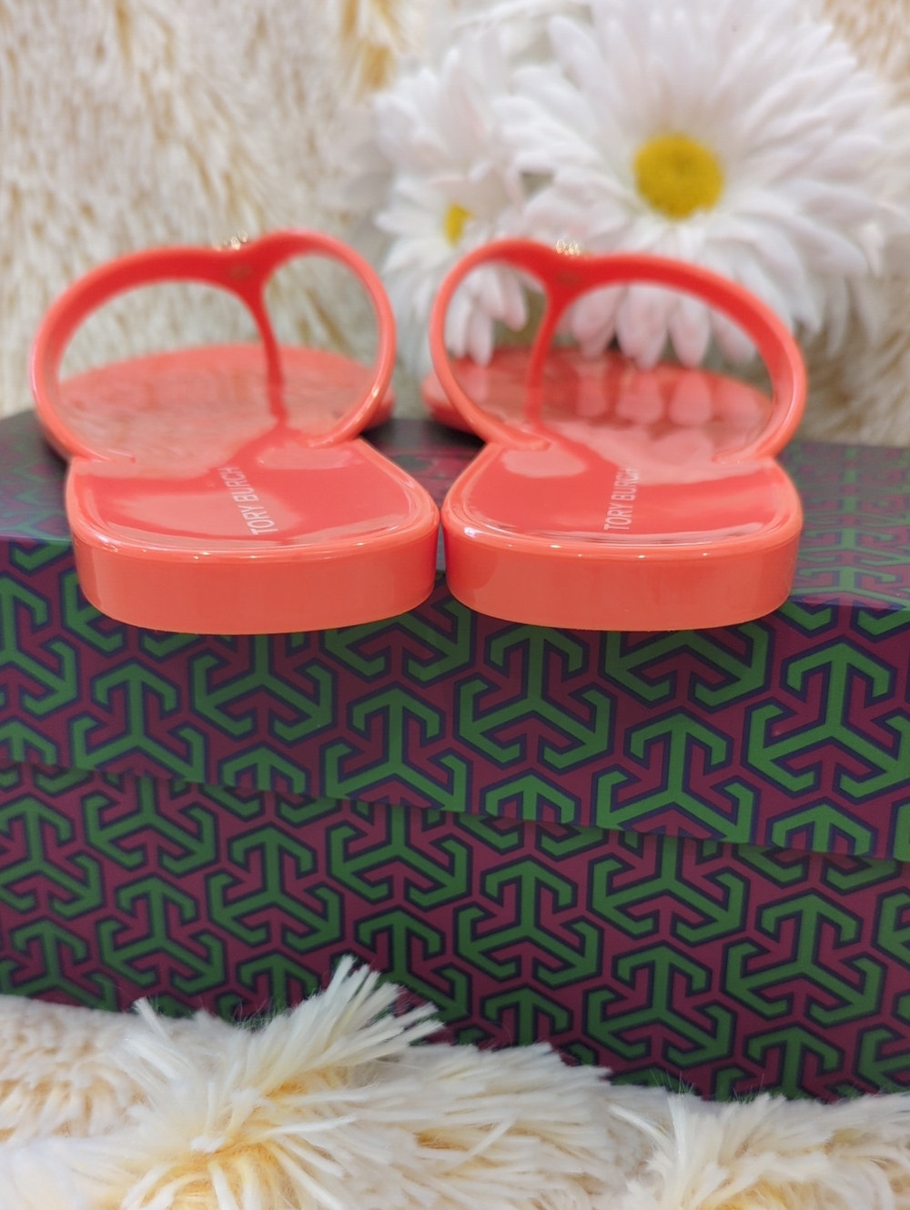 ❣️🩴Tory Burch Coral Gloss candy fluo color Jelly Thong Sandals🩴❣️ - Picture 5 of 9